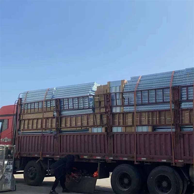 萧山区镇康县进仓物流：专线直达的多元货运之旅